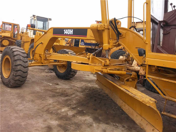 Used Caterpillar CAT 140H Land Road Motor Grader CAT140 CAT Used Grader Cheap Price for Sale - Grader: picture 5 Used Caterpillar CAT 140H Land Road Motor Grader CAT140 CAT Used Grader Cheap Price for Sale - Grader: picture 5