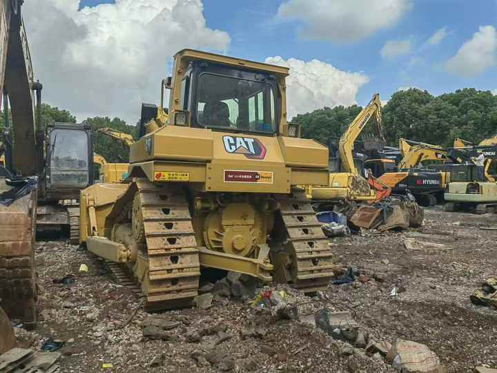 Used Caterpillar D6R Boutique Bulldozer in Running Working Condition Hot Sale Good Condition USD D6R D8R D9R D10R in Stock - Bulldozer: picture 2 Used Caterpillar D6R Boutique Bulldozer in Running Working Condition Hot Sale Good Condition USD D6R D8R D9R D10R in Stock - Bulldozer: picture 2
