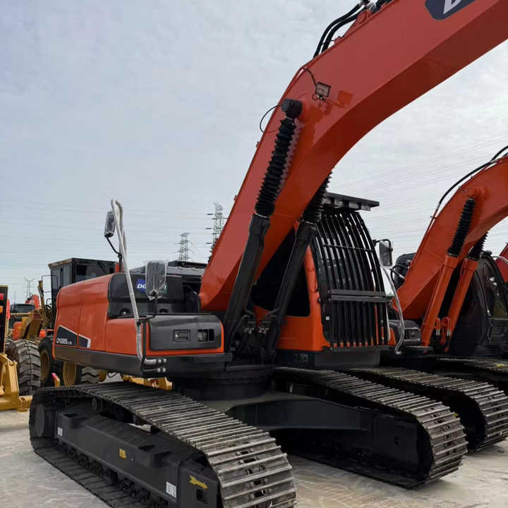 Used Doosan DX225LC-9T Cheap Excavator Digger Doosan Construction Machinery - Crawler excavator: picture 1 Used Doosan DX225LC-9T Cheap Excavator Digger Doosan Construction Machinery - Crawler excavator: picture 1