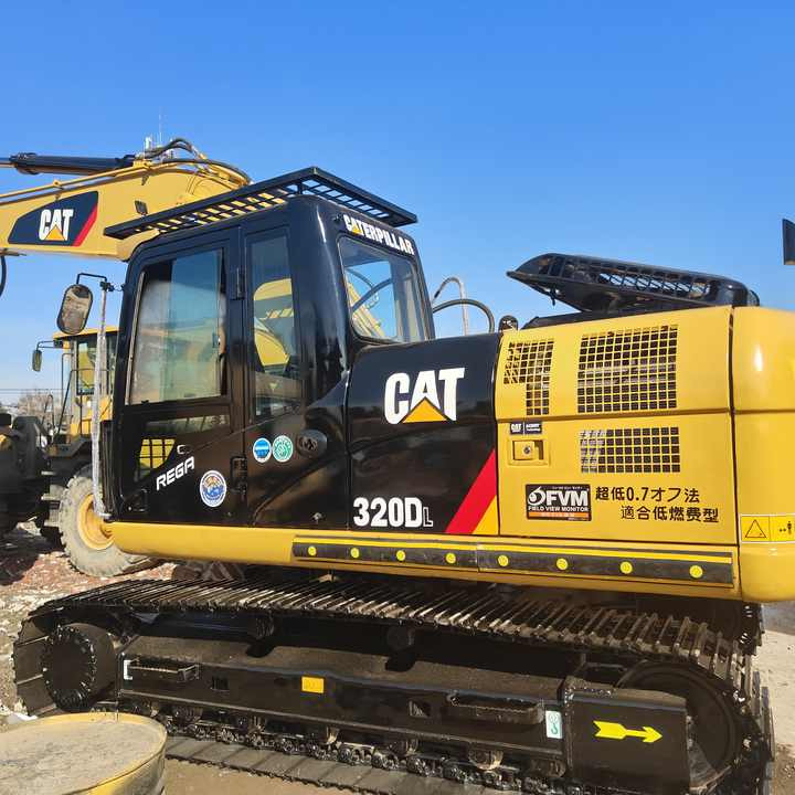 Used Excavator Cat 320DL Second Hand Reasonably Priced Caterpillar Excavator 320D 325D for Sale - Crawler excavator: picture 1 Used Excavator Cat 320DL Second Hand Reasonably Priced Caterpillar Excavator 320D 325D for Sale - Crawler excavator: picture 1