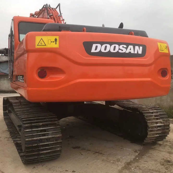 Used Excavator Doosan DX225LC Excavators Mini Equipment Earth Moving Machinery Doosan Digger Excavator for Sale - Crawler excavator: picture 5 Used Excavator Doosan DX225LC Excavators Mini Equipment Earth Moving Machinery Doosan Digger Excavator for Sale - Crawler excavator: picture 5