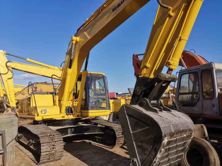 Used Good Quality Japan Original PC200-6 in Good Condition PC200-6 Komatsu - Crawler excavator: picture 4 Used Good Quality Japan Original PC200-6 in Good Condition PC200-6 Komatsu - Crawler excavator: picture 4