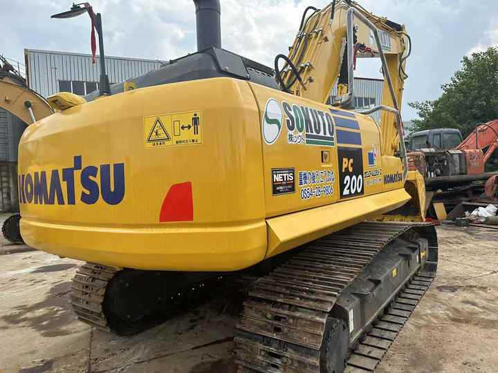 Used Good Quality Japan Original PC200-8 in Good Condition PC200-8 Komatsu - Crawler excavator: picture 3 Used Good Quality Japan Original PC200-8 in Good Condition PC200-8 Komatsu - Crawler excavator: picture 3