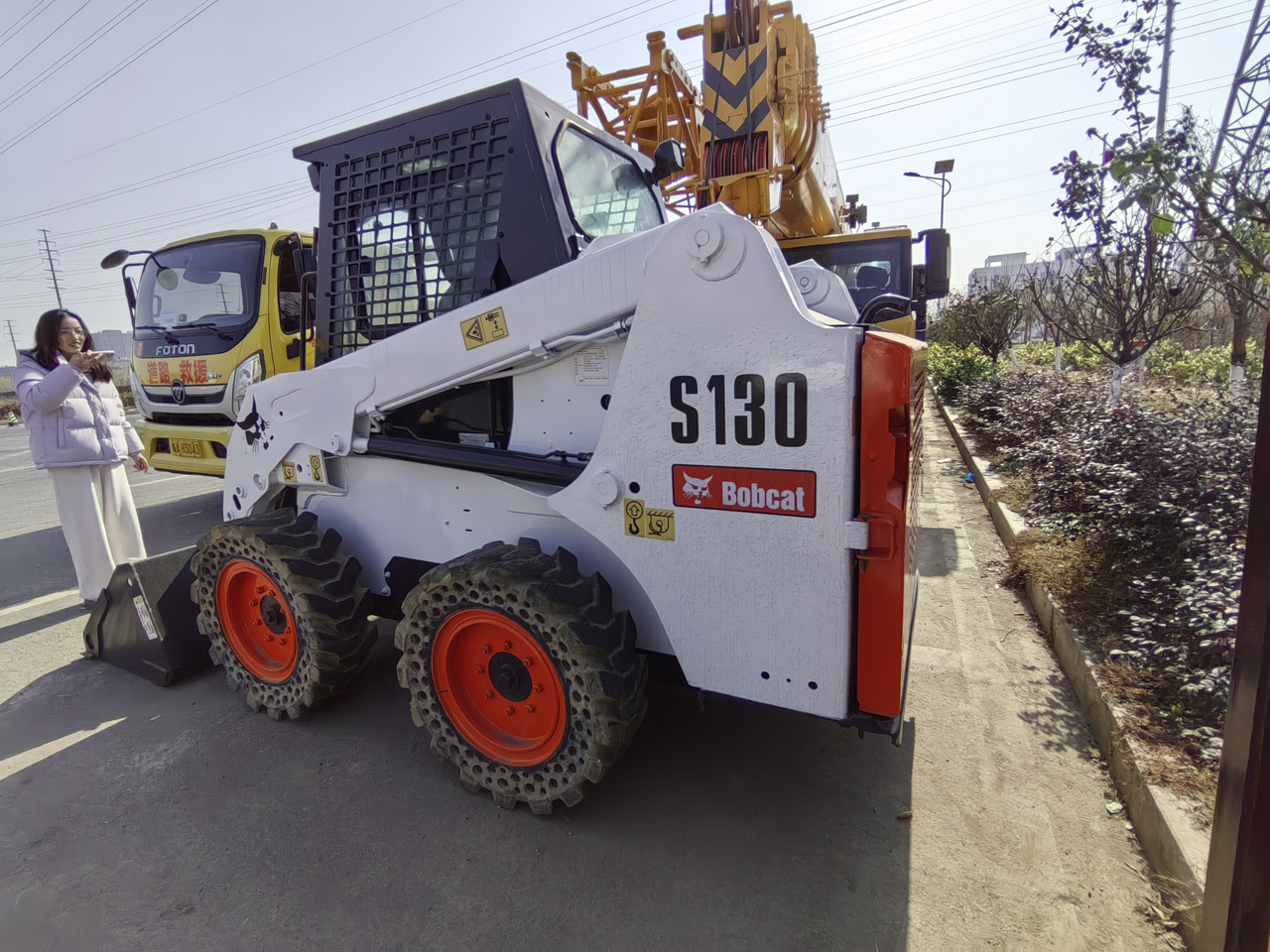 BOBCAT S130 - Skid steer loader: picture 2 BOBCAT S130 - Skid steer loader: picture 2