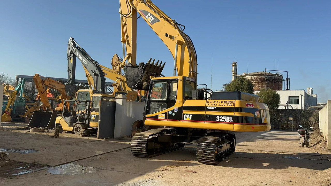 CATERPILLAR 325BL - Crawler excavator: picture 1 CATERPILLAR 325BL - Crawler excavator: picture 1