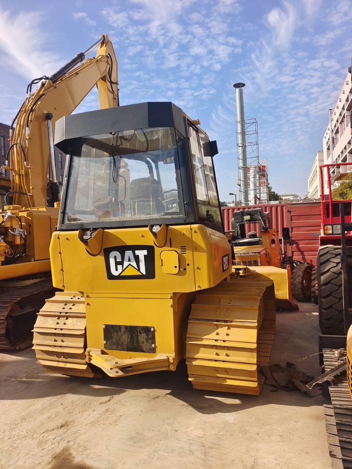 CATERPILLAR D3K - Bulldozer: picture 3 CATERPILLAR D3K - Bulldozer: picture 3