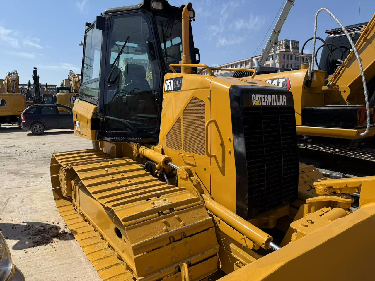 CATERPILLAR D5K - Bulldozer: picture 2 CATERPILLAR D5K - Bulldozer: picture 2