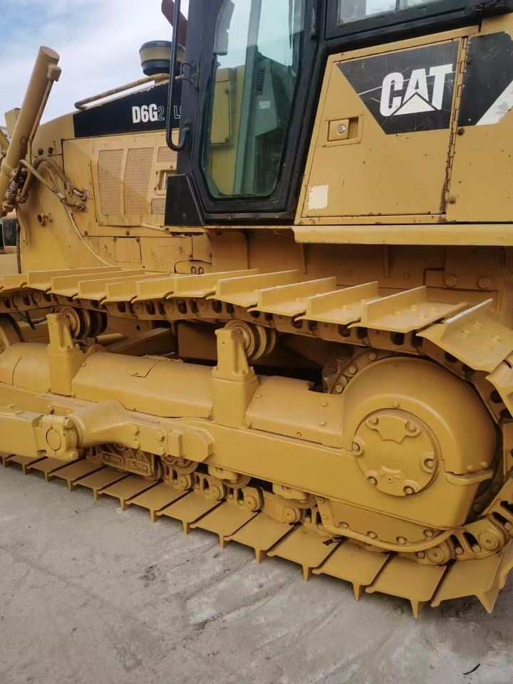 CATERPILLAR D6G2 - Bulldozer: picture 4 CATERPILLAR D6G2 - Bulldozer: picture 4