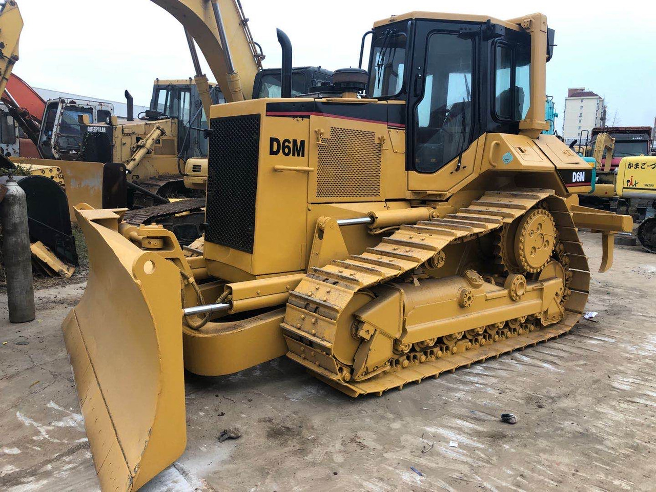 CATERPILLAR D6M - Bulldozer: picture 4 CATERPILLAR D6M - Bulldozer: picture 4