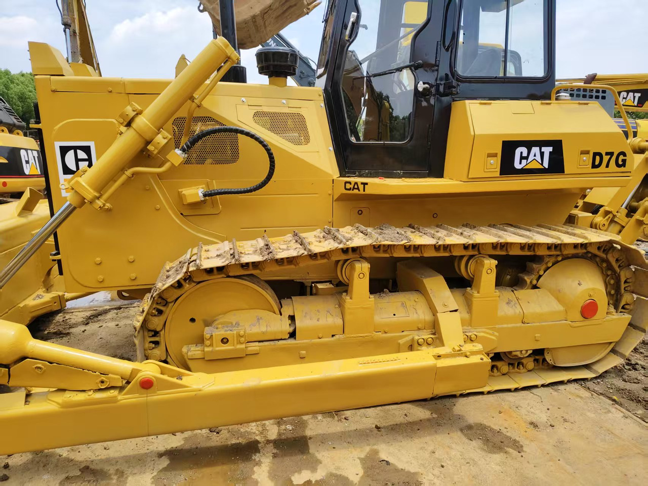 CATERPILLAR D7G - Bulldozer: picture 2 CATERPILLAR D7G - Bulldozer: picture 2