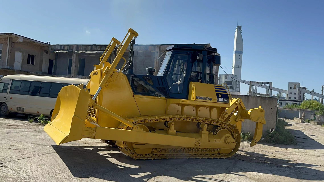KOMATSU D85ESS - Bulldozer: picture 4 KOMATSU D85ESS - Bulldozer: picture 4