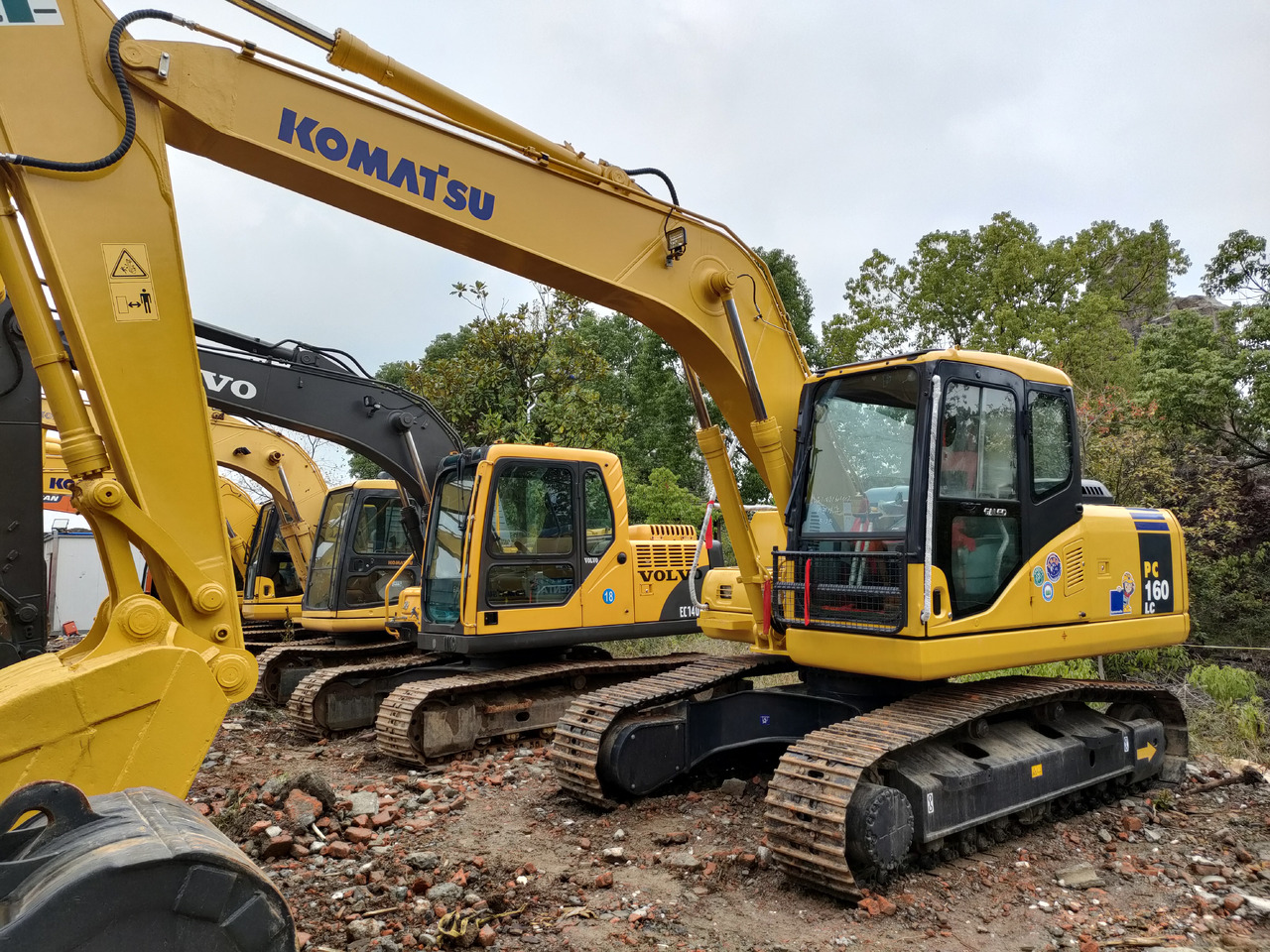 KOMATSU PC160-7 - Crawler excavator: picture 3 KOMATSU PC160-7 - Crawler excavator: picture 3