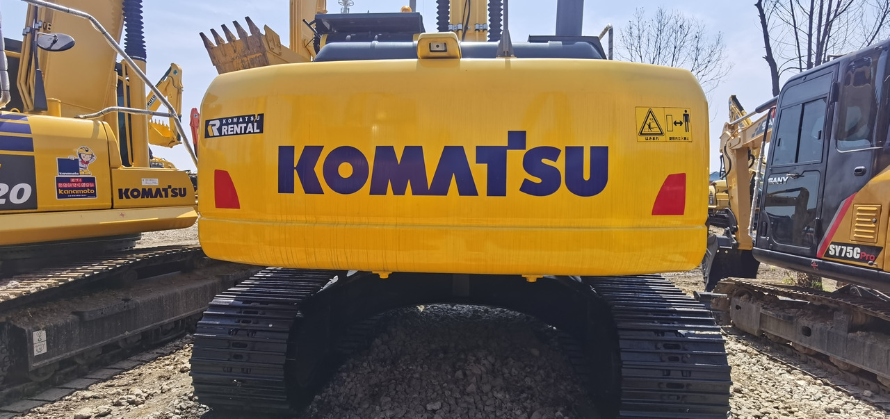 KOMATSU PC240-8 - Crawler excavator: picture 5 KOMATSU PC240-8 - Crawler excavator: picture 5