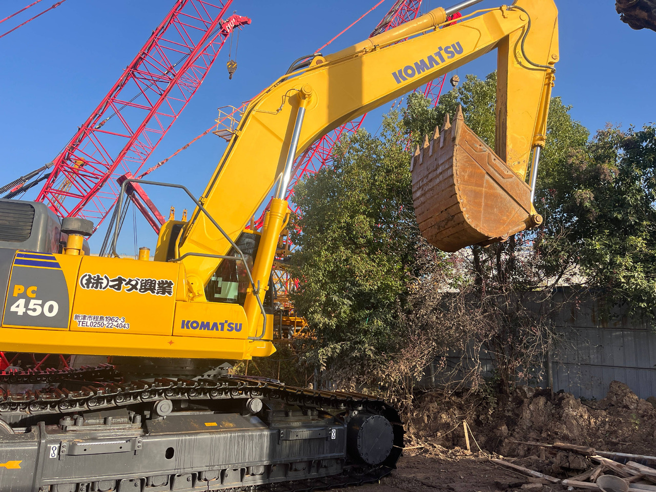 KOMATSU PC450-8 - Crawler excavator: picture 4 KOMATSU PC450-8 - Crawler excavator: picture 4