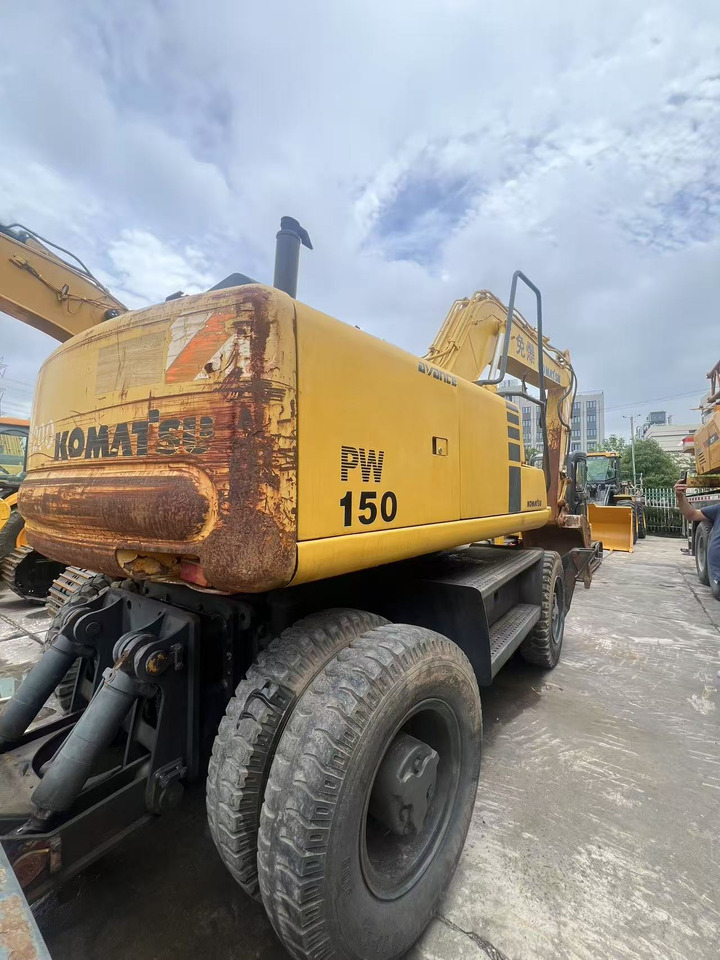 KOMATSU PW150 - Wheel excavator: picture 2 KOMATSU PW150 - Wheel excavator: picture 2