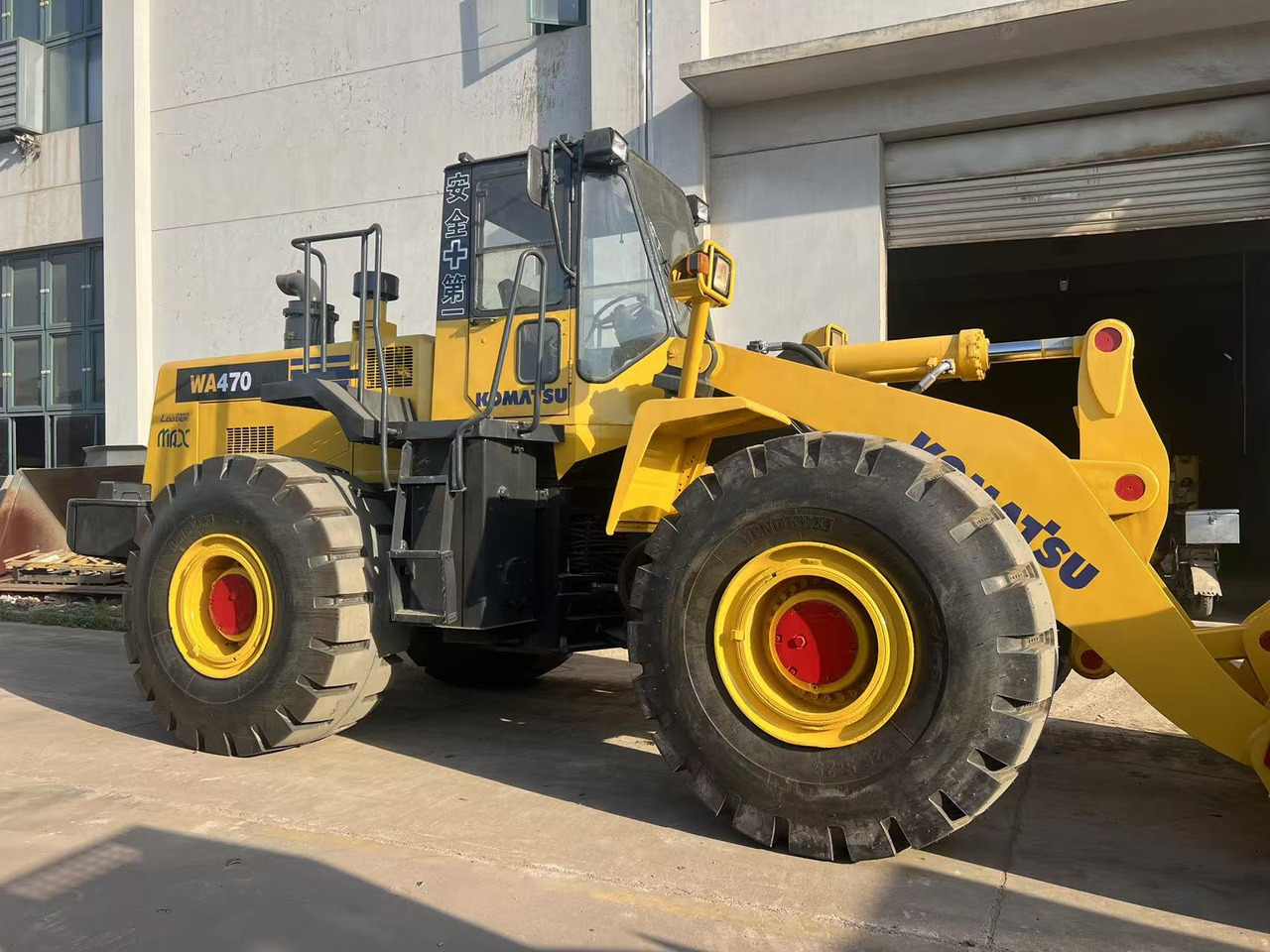 KOMATSU WA470-3 - Wheel loader: picture 4 KOMATSU WA470-3 - Wheel loader: picture 4