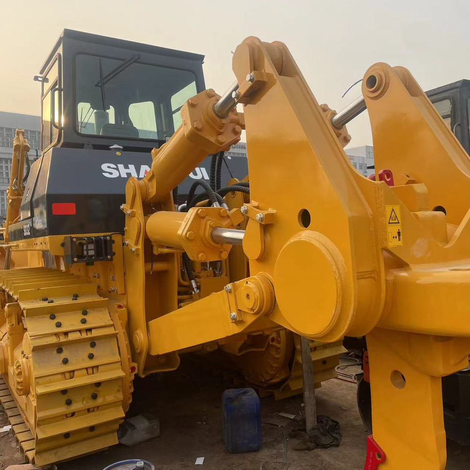 SHANTUI SD32 - Bulldozer: picture 2 SHANTUI SD32 - Bulldozer: picture 2