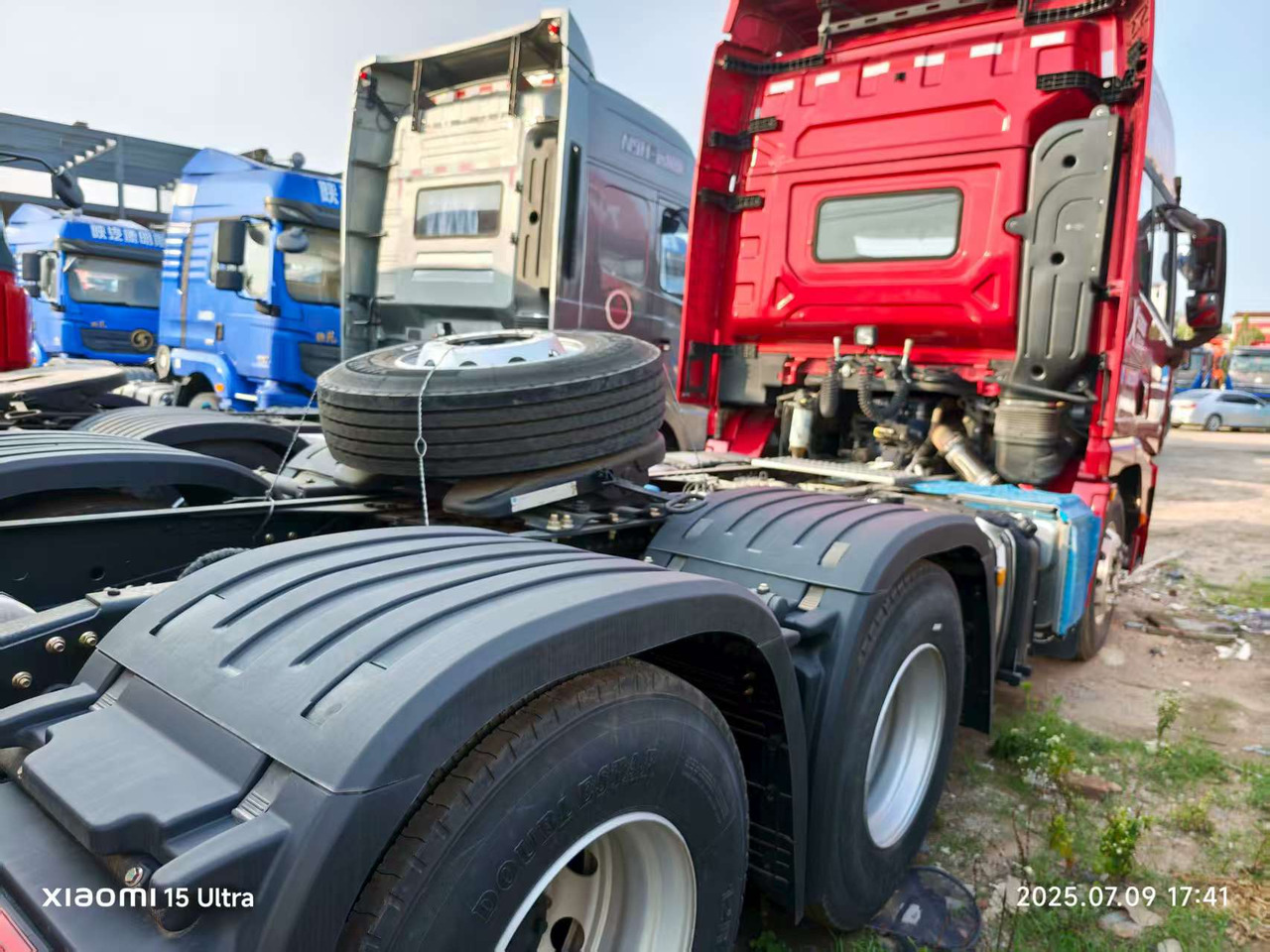 SHACMAN X5000 6x4 - Tractor unit: picture 4 SHACMAN X5000 6x4 - Tractor unit: picture 4