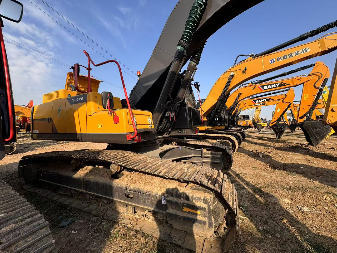 VOLVO EC300 - Crawler excavator: picture 3 VOLVO EC300 - Crawler excavator: picture 3