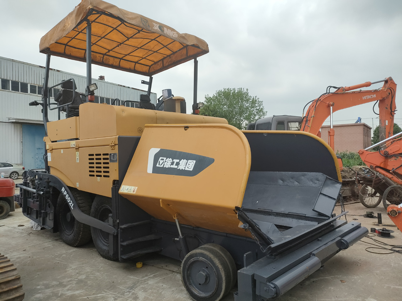 XCMG RP602L - Asphalt paver: picture 5 XCMG RP602L - Asphalt paver: picture 5
