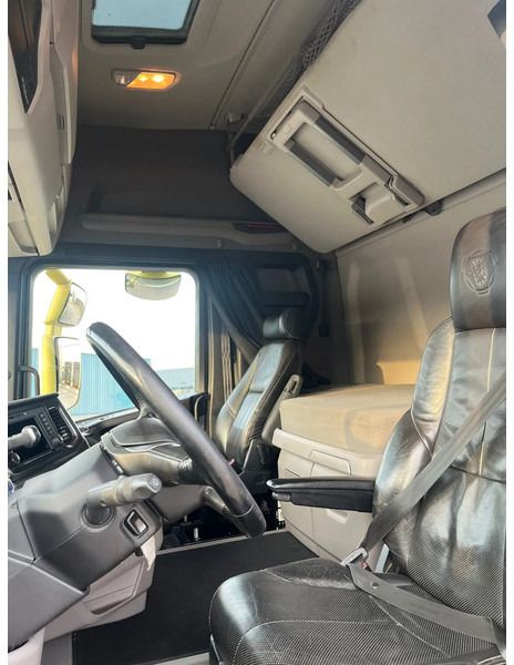 Tractor unit Scania R580 V8 NGS: picture 9 Tractor unit Scania R580 V8 NGS: picture 9
