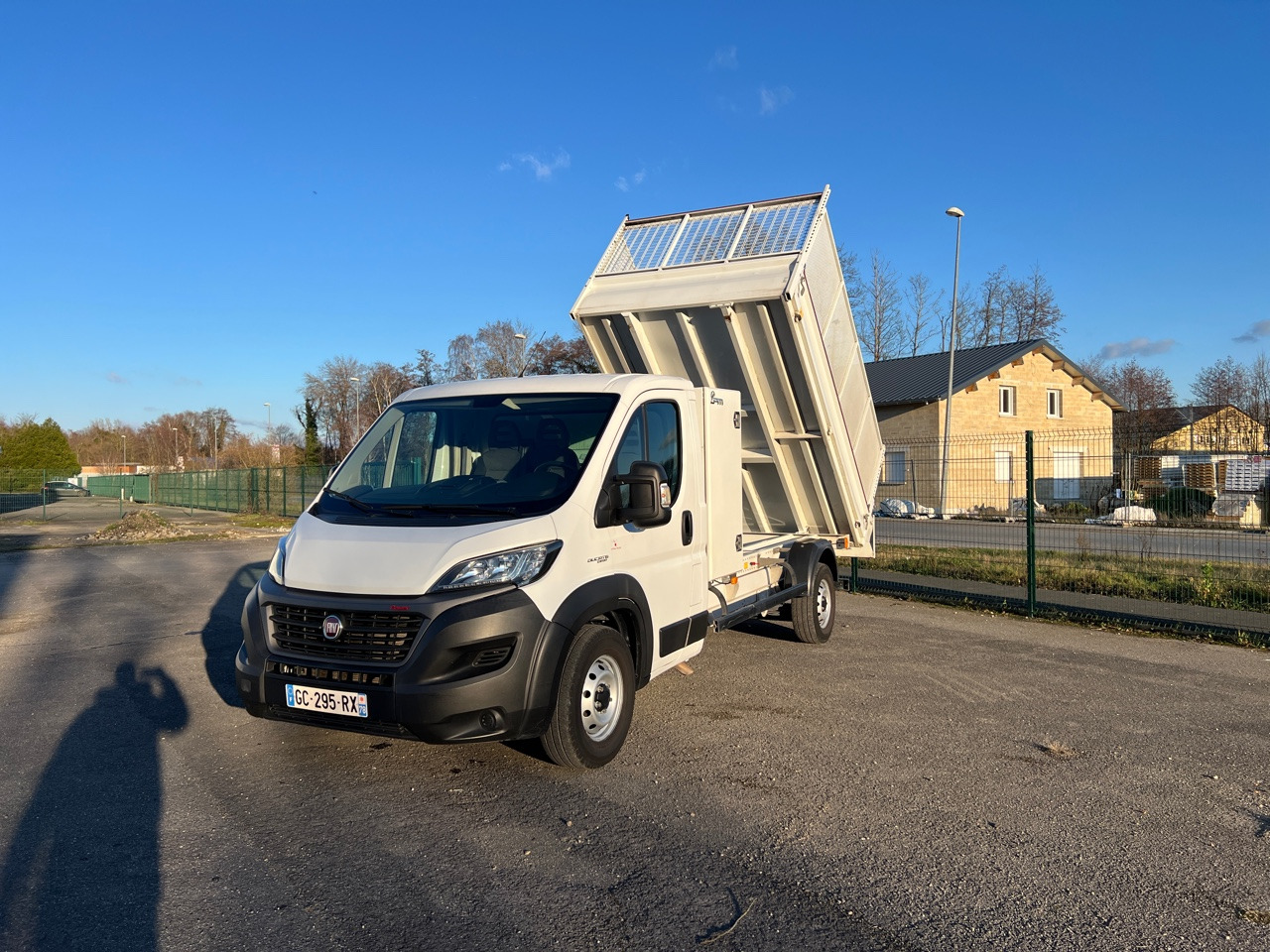 FIAT Ducato Benne + Coffre 2.3L 160 ch - Tipper van: picture 1 FIAT Ducato Benne + Coffre 2.3L 160 ch - Tipper van: picture 1