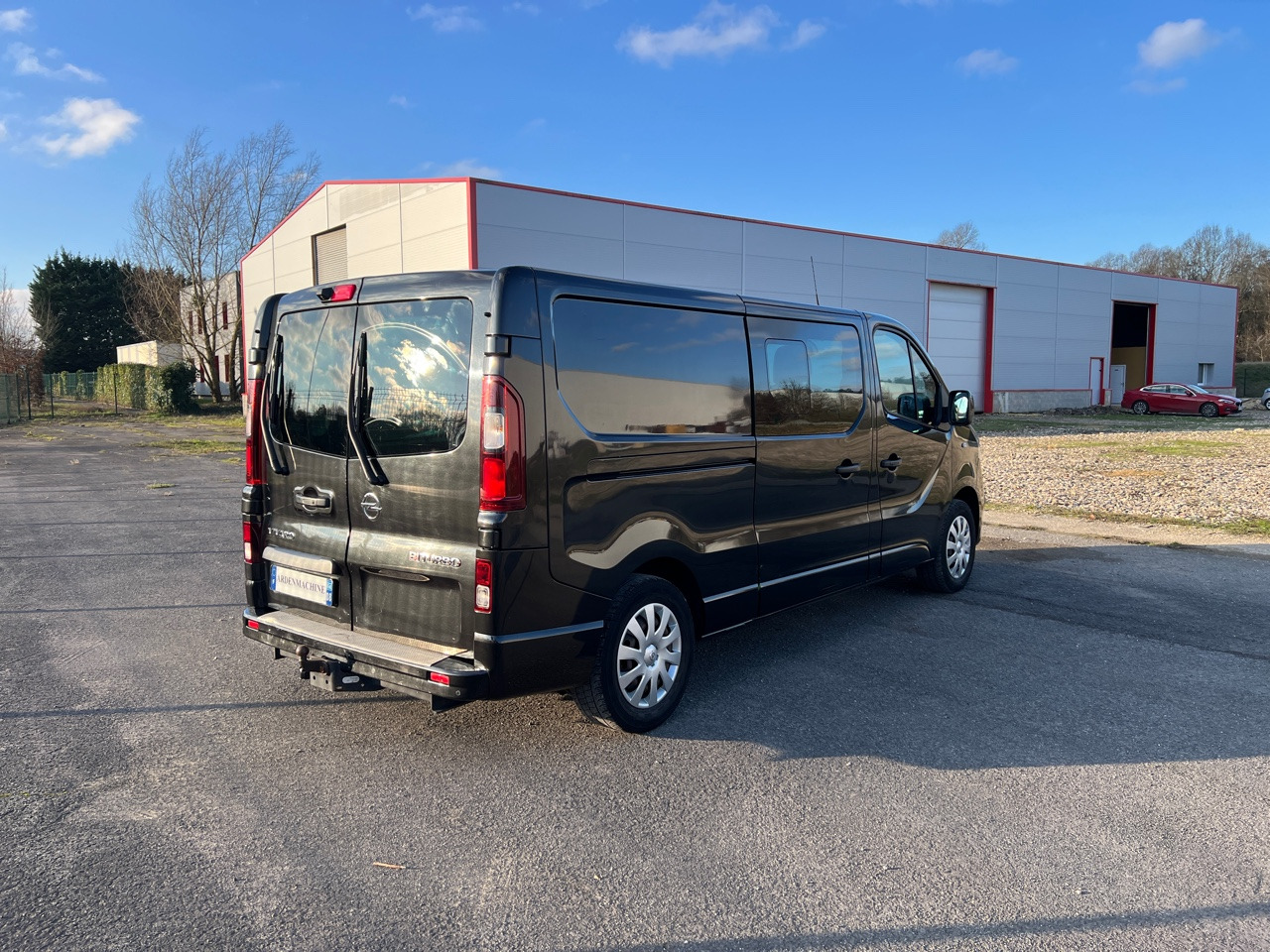 OPEL Vivaro 5 Places L2H1 Grand Confort 145ch 1.6 CDTI - Combi van: picture 3 OPEL Vivaro 5 Places L2H1 Grand Confort 145ch 1.6 CDTI - Combi van: picture 3