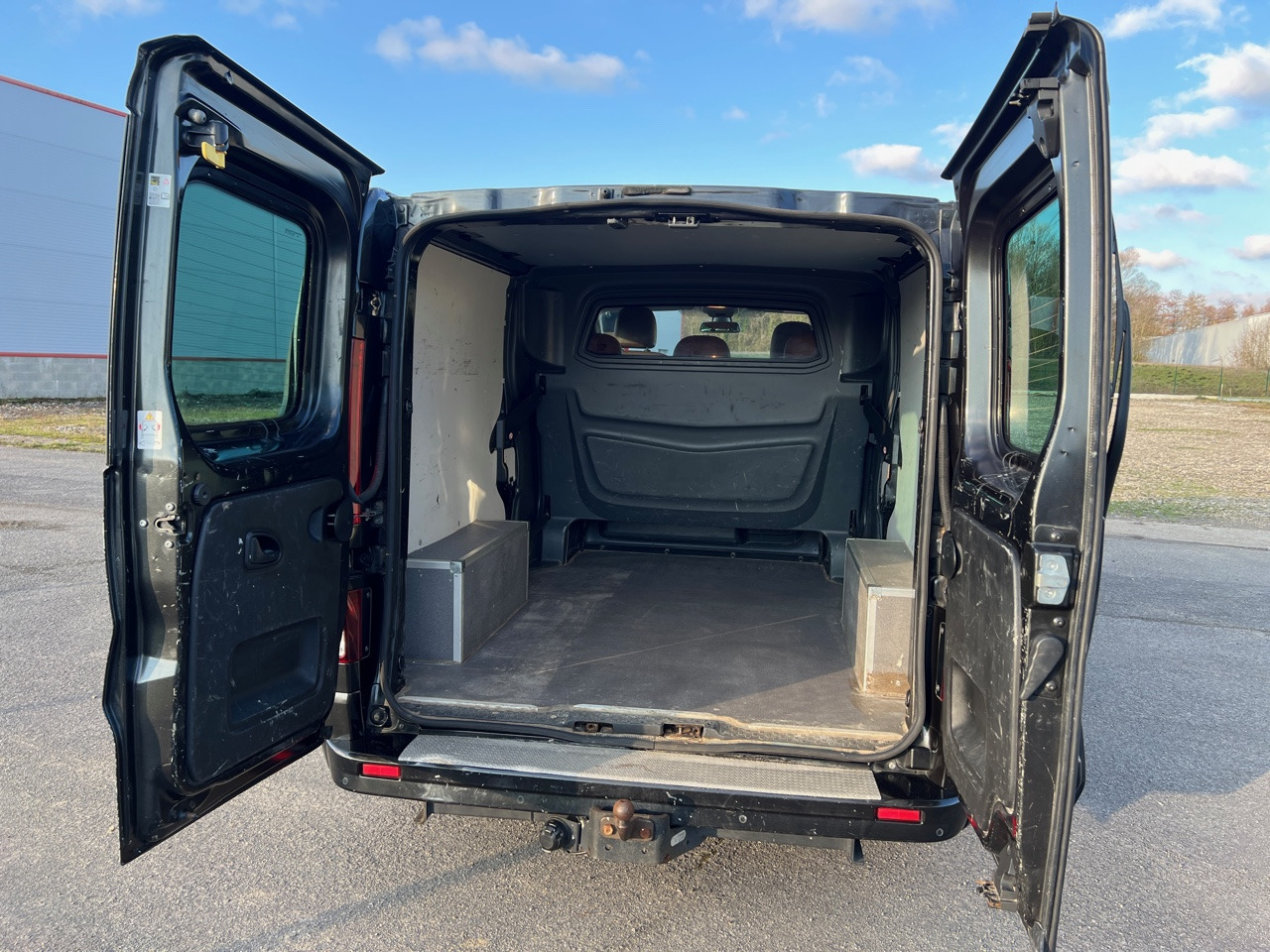 OPEL Vivaro 5 Places L2H1 Grand Confort 145ch 1.6 CDTI - Combi van: picture 4 OPEL Vivaro 5 Places L2H1 Grand Confort 145ch 1.6 CDTI - Combi van: picture 4