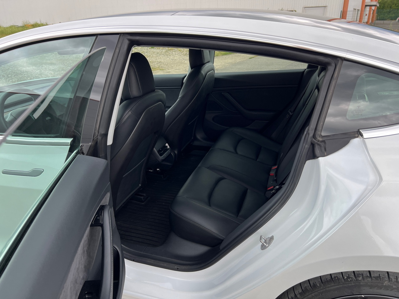 Sedan TESLA Model 3 Performance Dual Motor FSD 3 Autopilot: picture 8