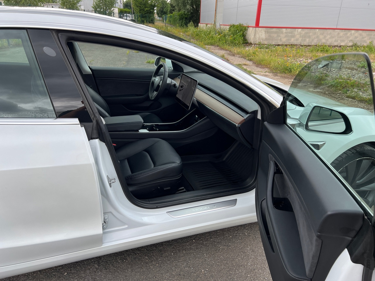 Sedan TESLA Model 3 Performance Dual Motor FSD 3 Autopilot: picture 29