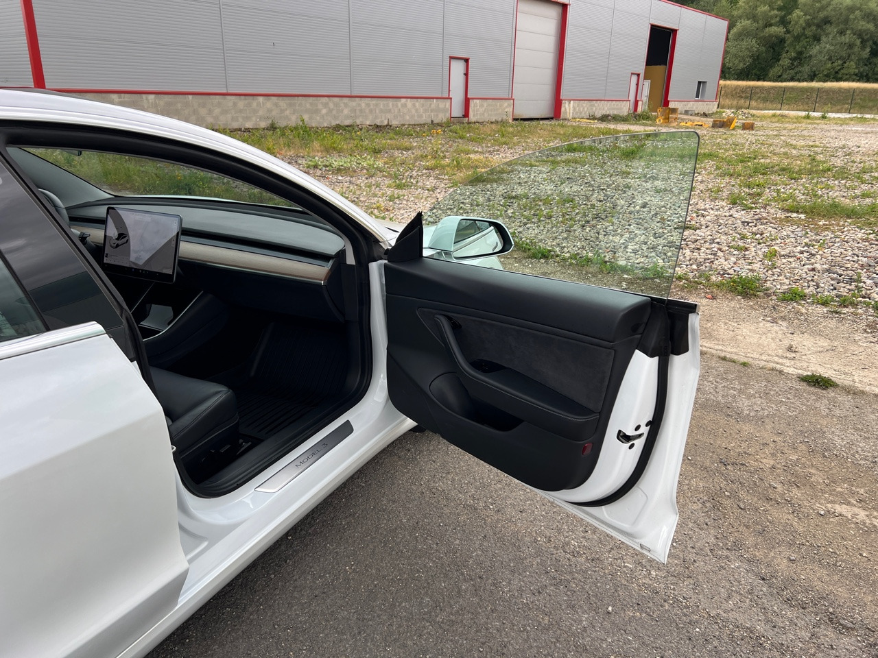 Sedan TESLA Model 3 Performance Dual Motor FSD 3 Autopilot: picture 28
