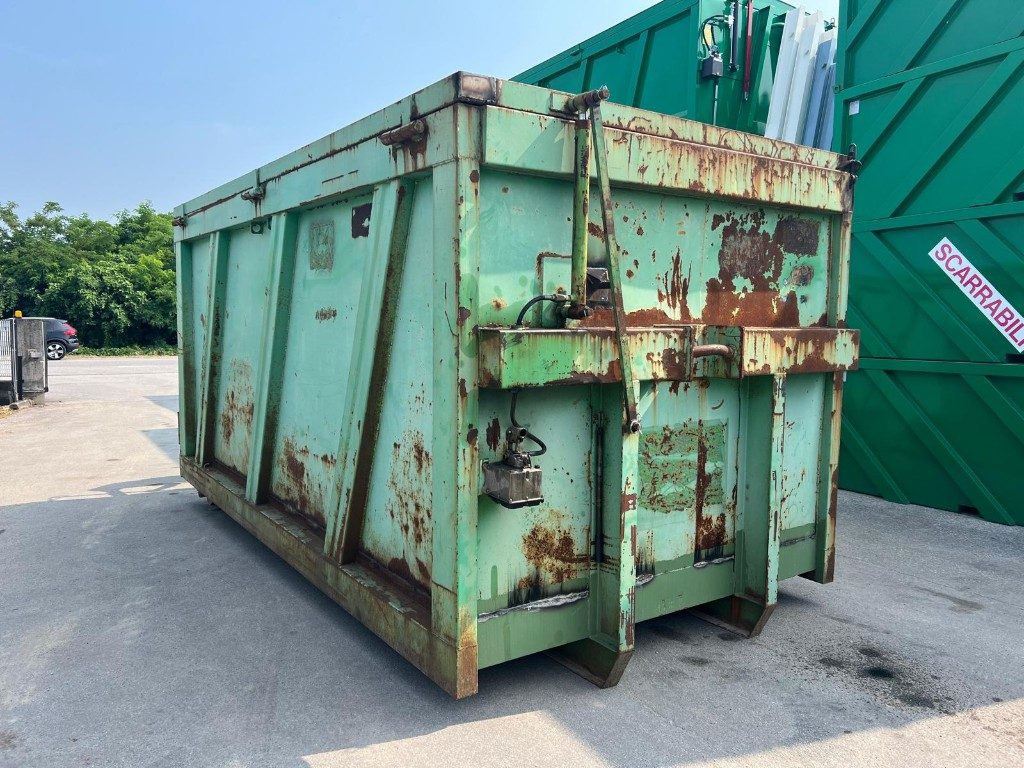 CONTAINER SCARRABILE USATO CON COPERCHIO - Roll-off container: picture 1 CONTAINER SCARRABILE USATO CON COPERCHIO - Roll-off container: picture 1