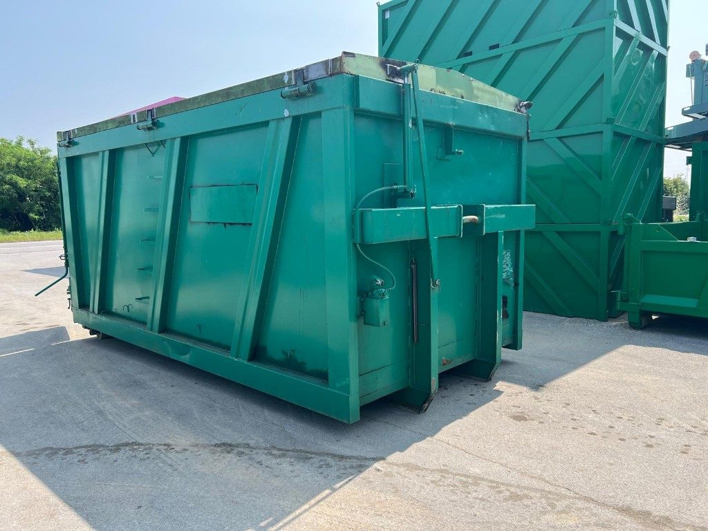 CONTAINER SCARRABILE USATO CON COPERCHIO - Roll-off container: picture 1 CONTAINER SCARRABILE USATO CON COPERCHIO - Roll-off container: picture 1