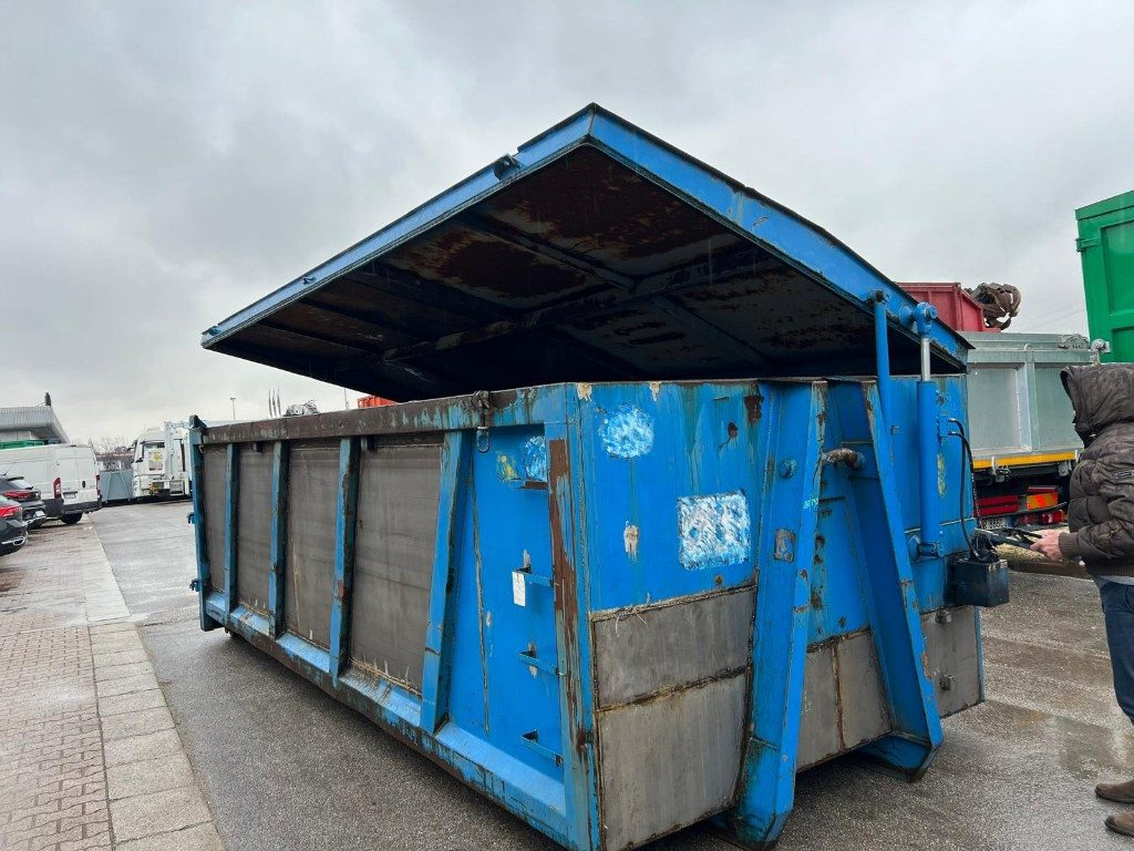 CONTAINER SCARRABILE USATO CON COPERCHIO - Roll-off container: picture 2 CONTAINER SCARRABILE USATO CON COPERCHIO - Roll-off container: picture 2