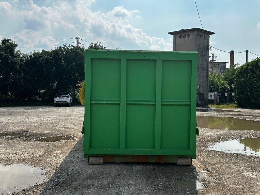 CONTAINER SCARRABILE USATO CON COPERCHIO - Roll-off container: picture 4 CONTAINER SCARRABILE USATO CON COPERCHIO - Roll-off container: picture 4