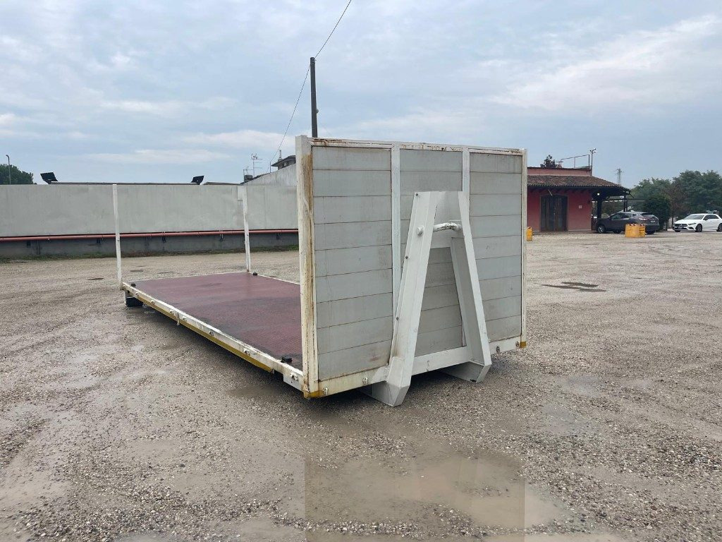 CONTAINER USATO A PIANALE SENZA SPONDE - Roll-off container: picture 5 CONTAINER USATO A PIANALE SENZA SPONDE - Roll-off container: picture 5