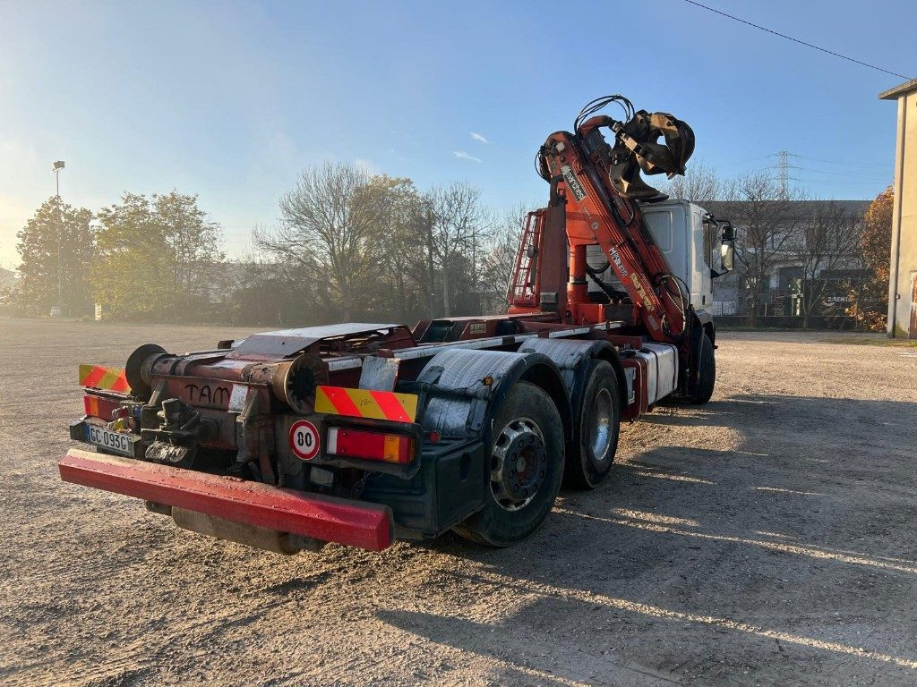 IVECO EUROTECH 440E43 SCARRABILE CON GRU - Hook lift truck: picture 4 IVECO EUROTECH 440E43 SCARRABILE CON GRU - Hook lift truck: picture 4