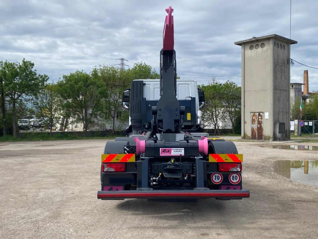 IVECO X-WAY AD280X48Y NUOVO SCARRABILE PASSO 3120 - Hook lift truck: picture 3 IVECO X-WAY AD280X48Y NUOVO SCARRABILE PASSO 3120 - Hook lift truck: picture 3