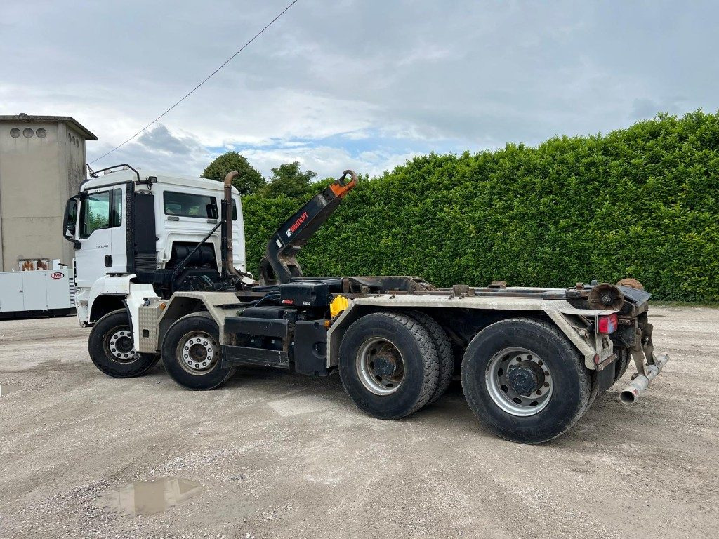 MAN TGS 35.480 USATO SCARRABILE - Hook lift truck: picture 3 MAN TGS 35.480 USATO SCARRABILE - Hook lift truck: picture 3