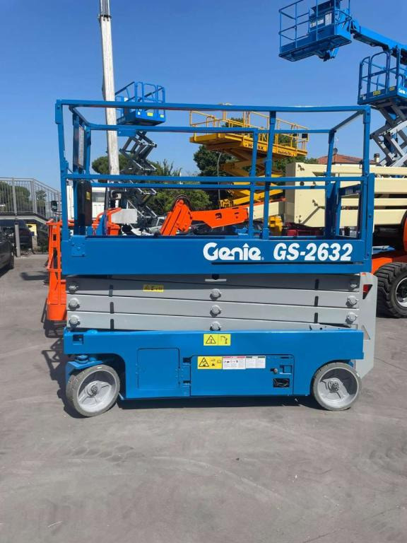 Genie GS-2632 - Scissor lift: picture 1 Genie GS-2632 - Scissor lift: picture 1