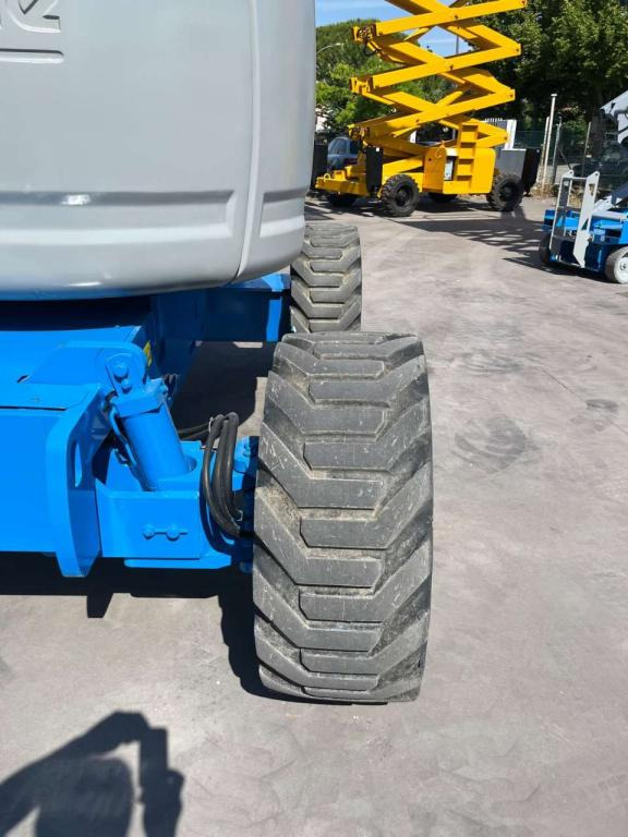 Genie Z45/25 - Articulated boom: picture 5 Genie Z45/25 - Articulated boom: picture 5