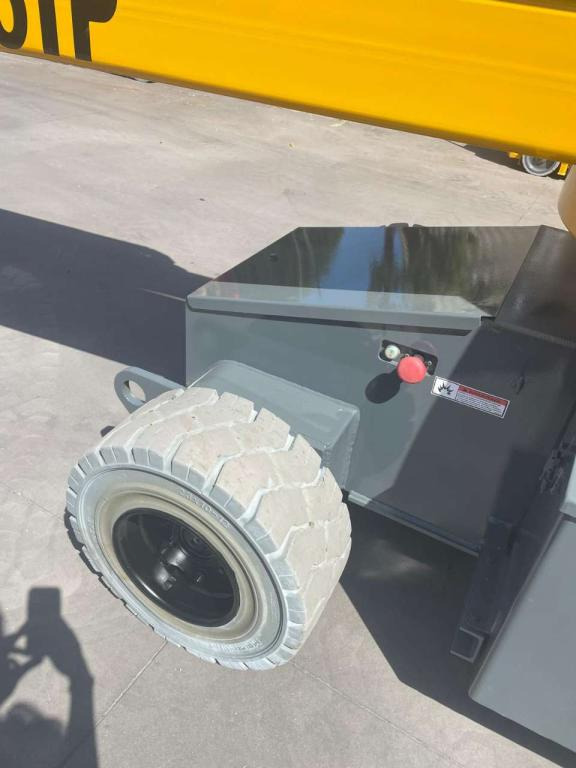 Haulotte HA15IP - Articulated boom: picture 4 Haulotte HA15IP - Articulated boom: picture 4