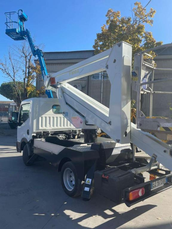 PALAFINGER P200A - Truck mounted aerial platform: picture 3 PALAFINGER P200A - Truck mounted aerial platform: picture 3