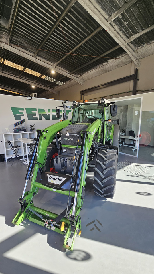 FENDT 211S VARIO - Farm tractor: picture 4 FENDT 211S VARIO - Farm tractor: picture 4