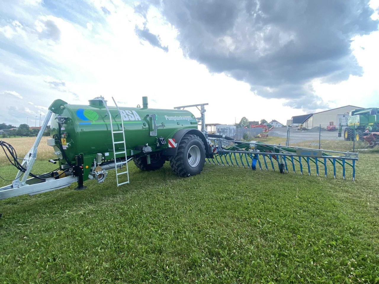 BSA PTW 9E mit Bomech 12 - Fertilizing equipment: picture 3 BSA PTW 9E mit Bomech 12 - Fertilizing equipment: picture 3