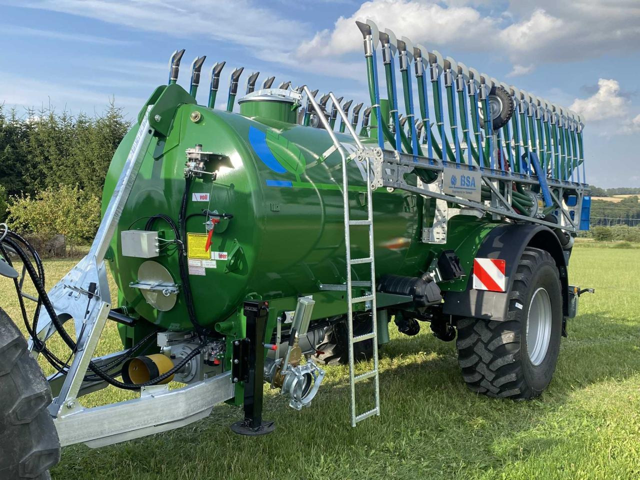 BSA PTW 9E mit Bomech 12 - Fertilizing equipment: picture 2 BSA PTW 9E mit Bomech 12 - Fertilizing equipment: picture 2