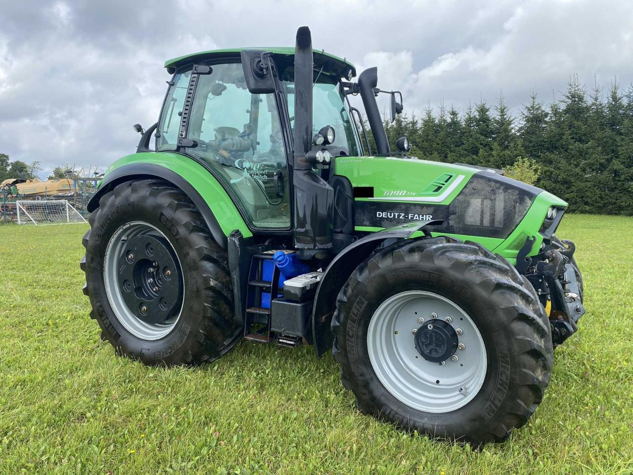 Deutz-Fahr 6190 Agrotron TTV - Farm tractor: picture 2 Deutz-Fahr 6190 Agrotron TTV - Farm tractor: picture 2
