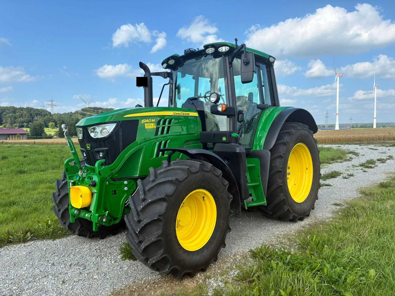 John Deere 6140M - Farm tractor: picture 1 John Deere 6140M - Farm tractor: picture 1