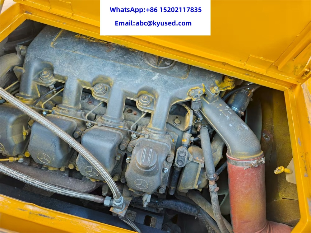 SANY STC1000 STC800 STC750 STC500 STC250 STC350 25TON 35TON 50TON 70TON 75TON 80TON 100TON - Mobile crane: picture 5 SANY STC1000 STC800 STC750 STC500 STC250 STC350 25TON 35TON 50TON 70TON 75TON 80TON 100TON - Mobile crane: picture 5