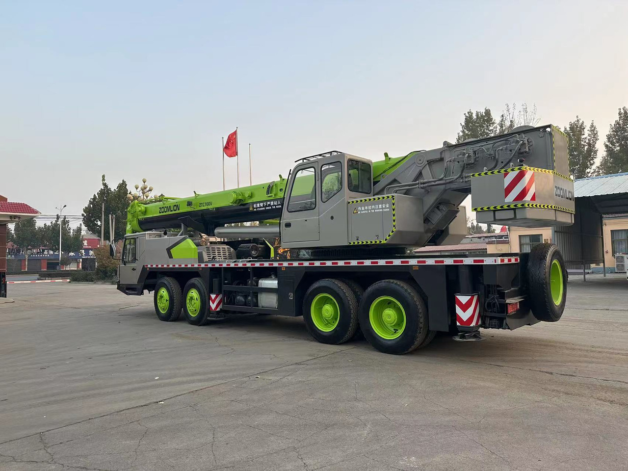 ZOOMLION QY70V ZTC700V 70 ton 50 ton 60 ton 80 ton 90 ton 100 ton truck crane - Mobile crane: picture 2 ZOOMLION QY70V ZTC700V 70 ton 50 ton 60 ton 80 ton 90 ton 100 ton truck crane - Mobile crane: picture 2